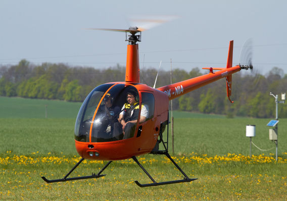 Robinson R22